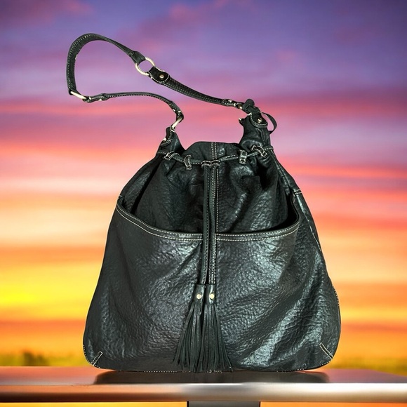 Liz Claiborne Tassel Cinch Hobo Purse Lambskin Leather Black Shoulder Handbag - Picture 1 of 16